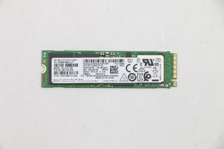 Lenovo 00UP736 M.2 1 TB PCI Express 3.0 NVMe (SSD M.2 2280 1TB OPAL - Warranty 6M) Lenovo 00UP736 1 TB M.2 PCI Express 3.0 NVMe