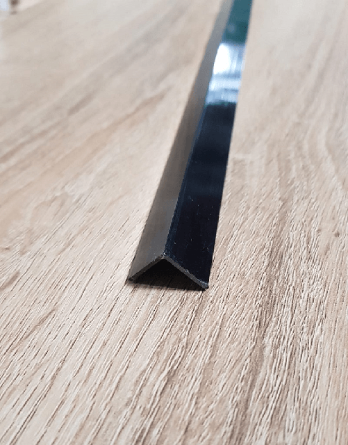 Profili pvc nero angolare mm 15x15x1 - da 2 mt.