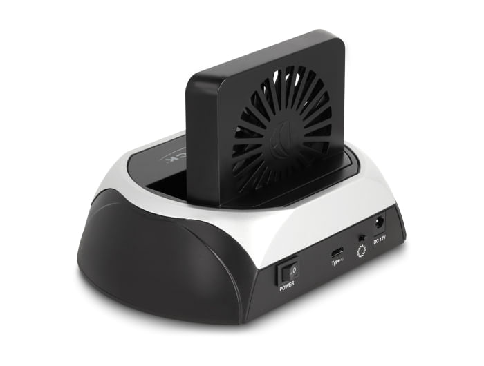DeLOCK Docking station USB 10 Gbps per HDD / SSD SATA da 2.5′′ / 3.5′′ o SSD M.2 NVMe PCIe o SATA con ventola