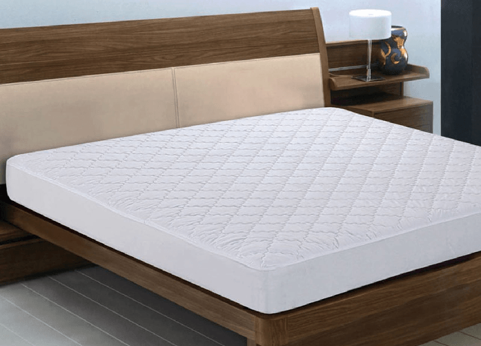 BIANCHERIAWEB Coprimaterasso Letto Trapuntato Imbottito Con Angoli Modello Sogno Colore Sogno,Misura Matrimoniale