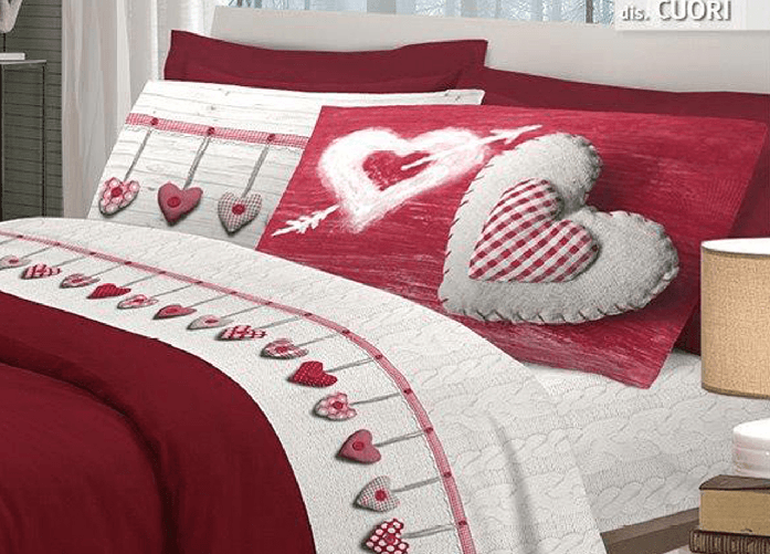 Completo Lenzuola In Morbida Flanella Disegno Cuore Appeso