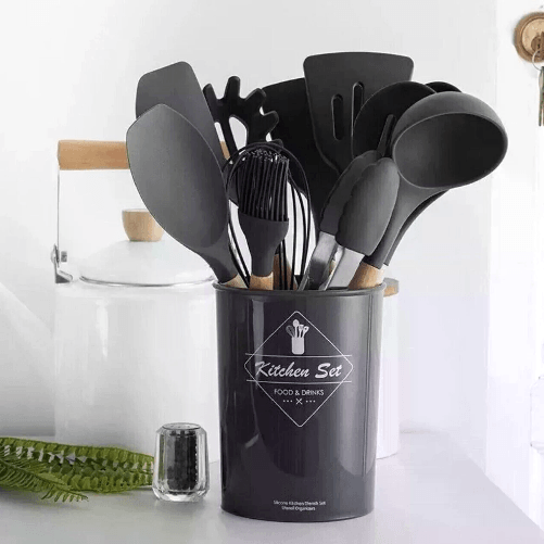 Cecaro Group Set di Utensili da Cucina 10 pz in Silicone con Manico in Legno