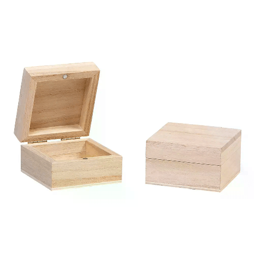 Scatolina in Legno con Chiusura Magnetica cm 6x6x3,5 h