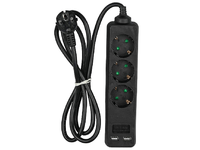V-TAC Multipresa con Cavo 15m 3 Prese 10A 2P + Schuko 2 USB e Interruttore Luminoso Spina Schuko Colore Nero