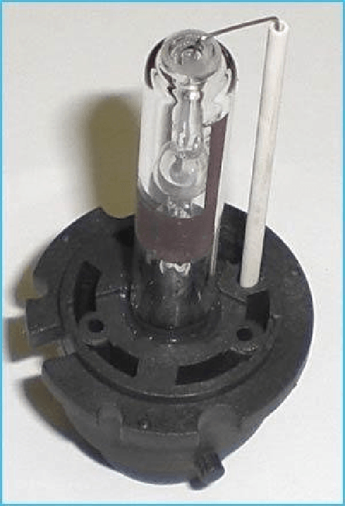 Lampada Hid Xenon D2R 5000K 85V 35W P32d-3