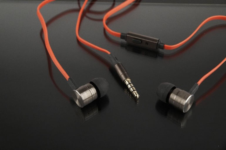 GMB-Audio Gembird MHS-EP-LHR cuffia e auricolare Cuffie Cablato In-ear Musica e Chiamate Nero, Arancione Gembird MHS-EP-LHR cuffia e auricolare Cuffie