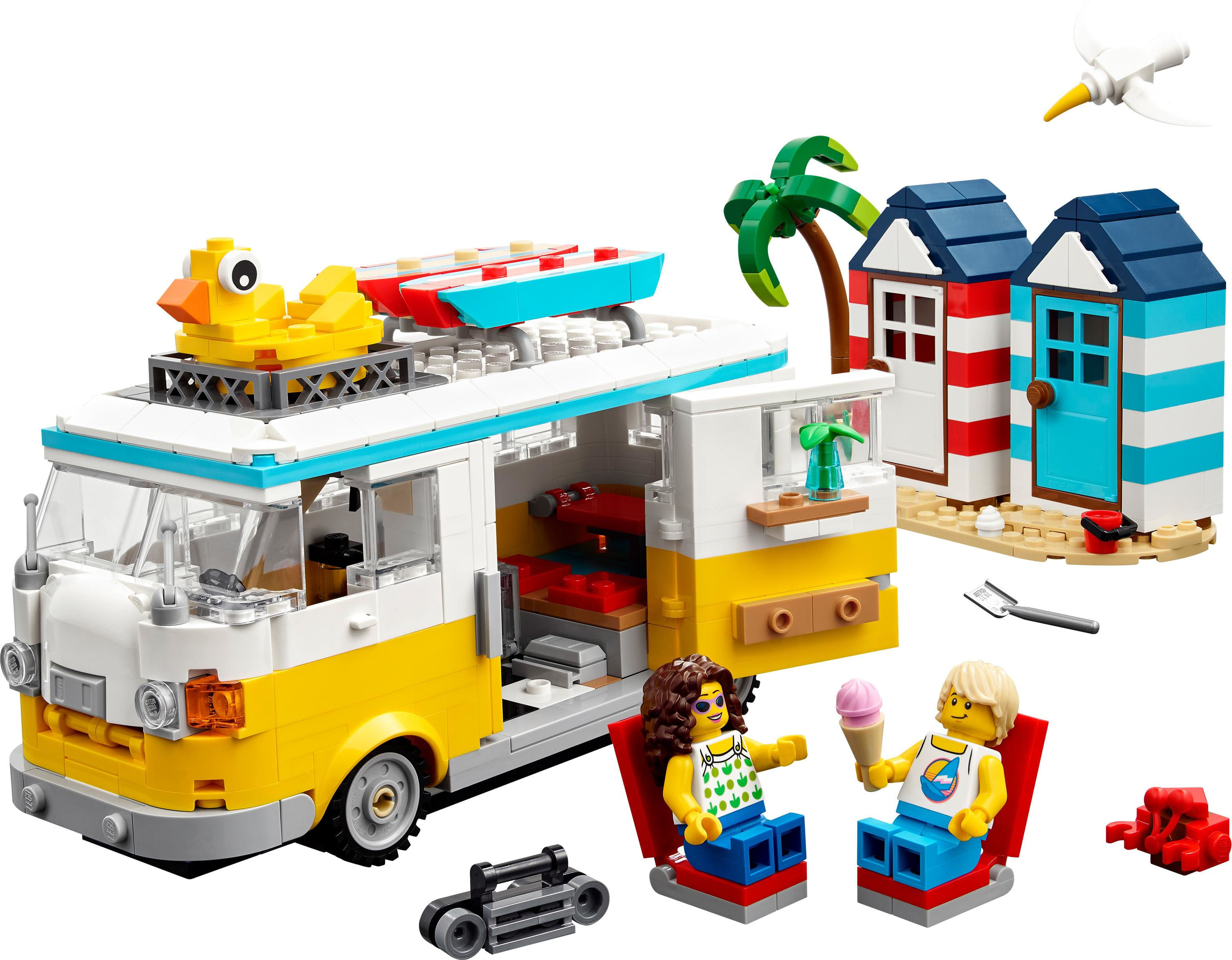 LEGO Creator 31138 Campervan da Spiaggia, Set 3 in 1, Modellini da Costruire di Roulotte, Casa Giocattolo e Gelateria